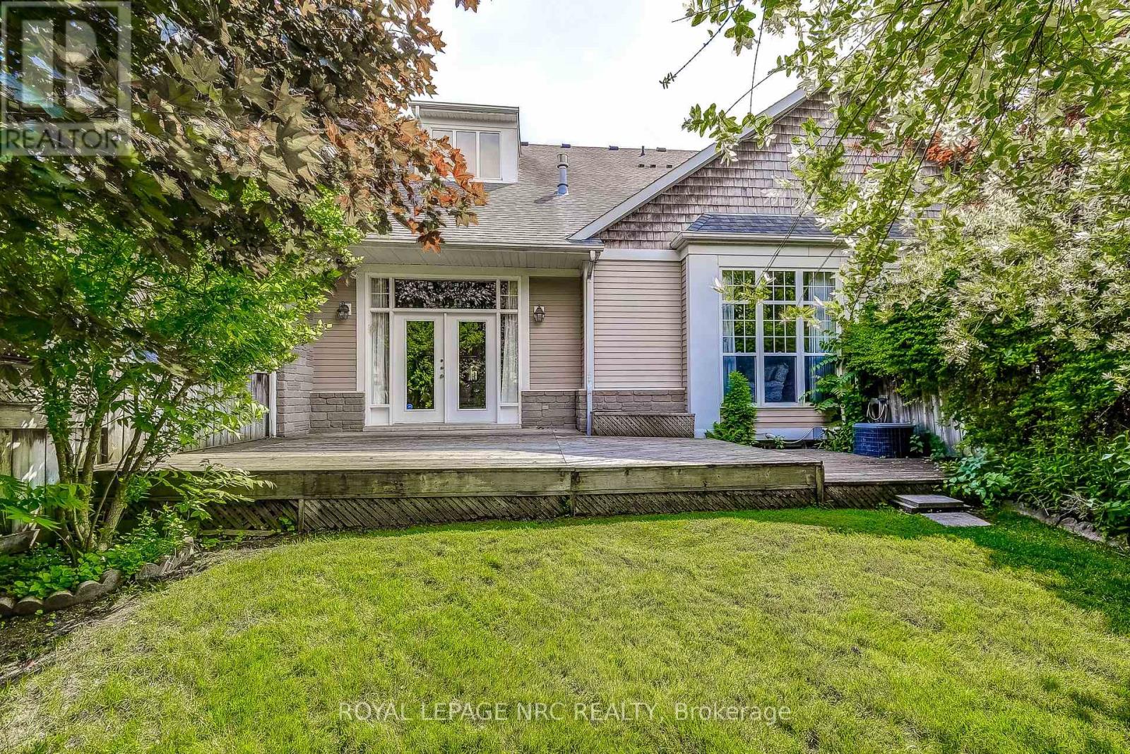 15 Shaws Lane, Niagara-On-The-Lake (Town), Ontario  L0S 1J0 - Photo 36 - X12451851