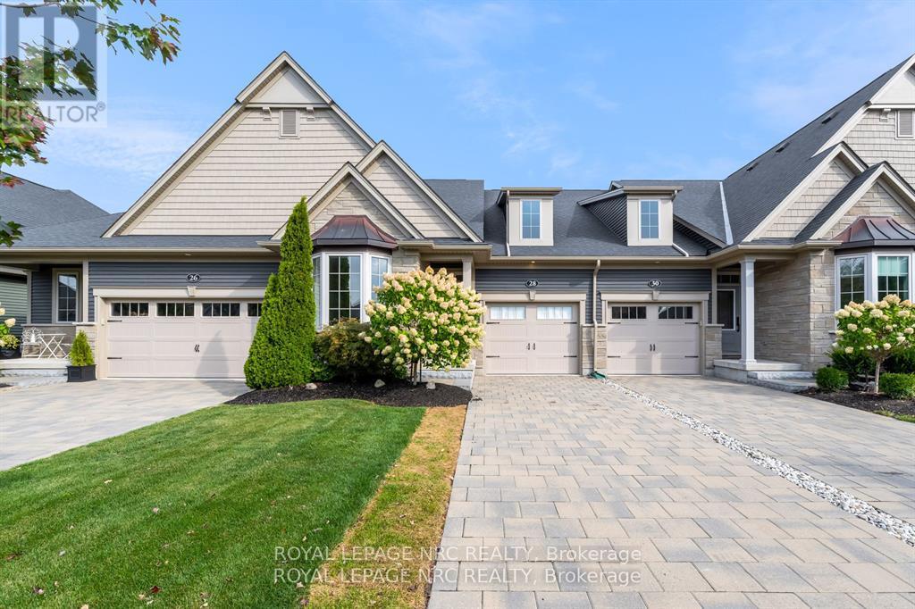28 Campbell Street, Thorold (Hurricane/merrittville), Ontario  L2V 0J3 - Photo 2 - X12452155