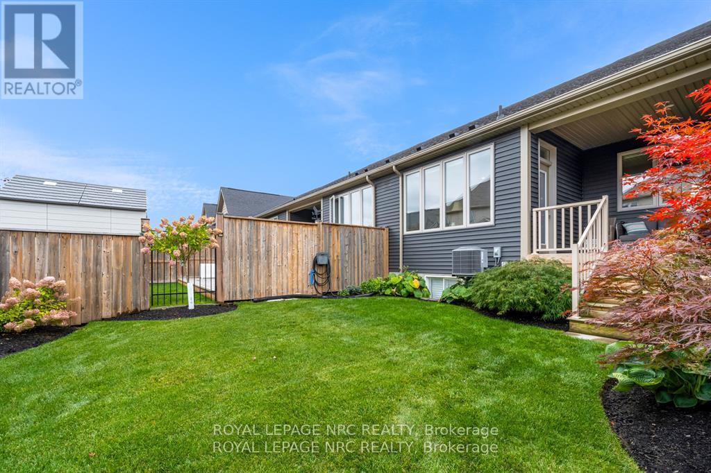 28 Campbell Street, Thorold (Hurricane/merrittville), Ontario  L2V 0J3 - Photo 21 - X12452155