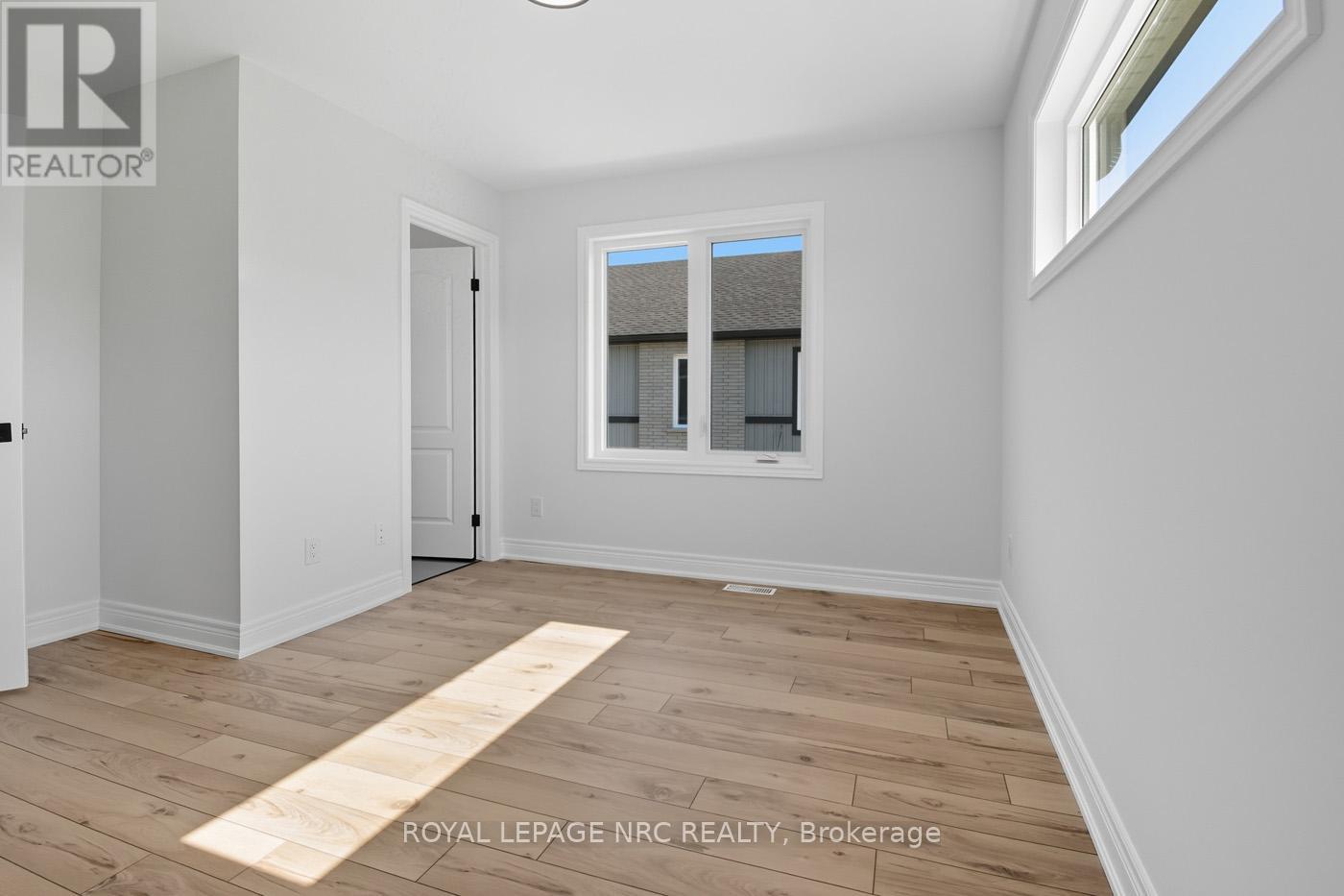 13 - 121a Moffatt Street, St. Catharines (Oakdale), Ontario  L2P 0G4 - Photo 24 - X12452271