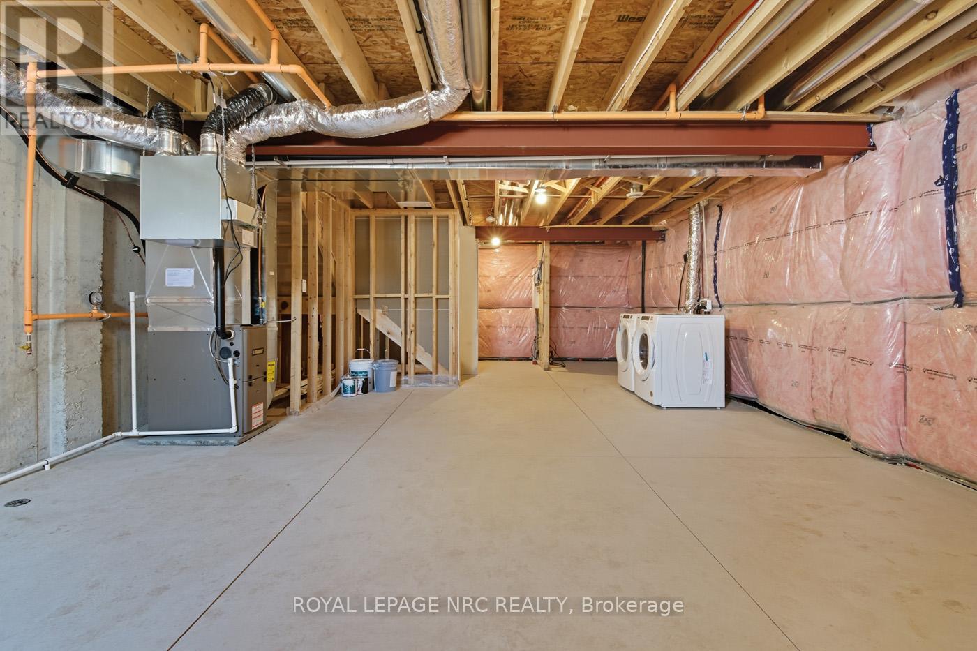 13 - 121a Moffatt Street, St. Catharines (Oakdale), Ontario  L2P 0G4 - Photo 28 - X12452271