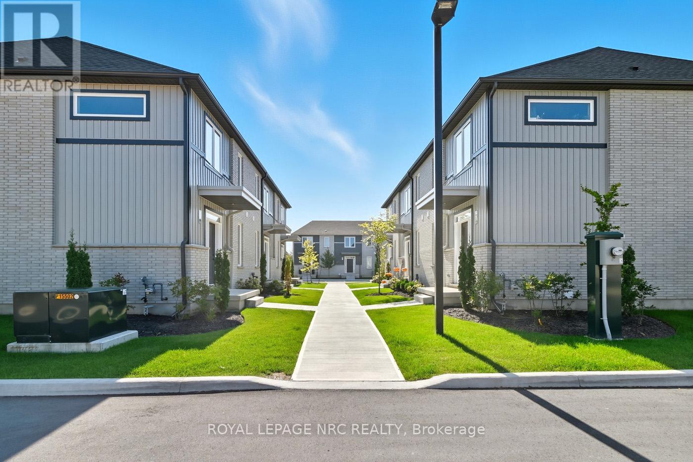 13 - 121a Moffatt Street, St. Catharines (Oakdale), Ontario  L2P 0G4 - Photo 32 - X12452271