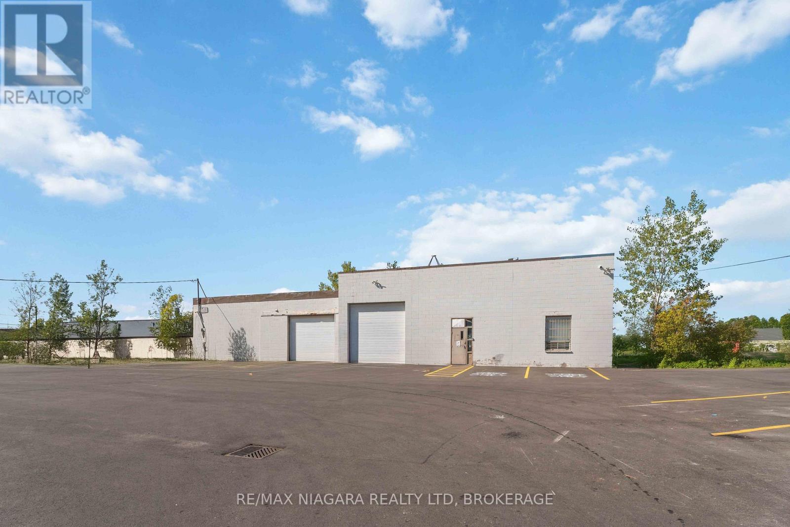 155 - 157 Cushman Road, St. Catharines (Cushman/industrial), Ontario  L2M 6T4 - Photo 12 - X12452551