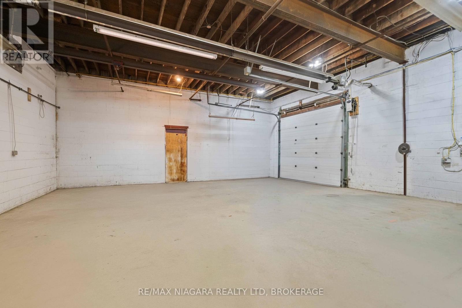 155 - 157 Cushman Road, St. Catharines (Cushman/industrial), Ontario  L2M 6T4 - Photo 6 - X12452551