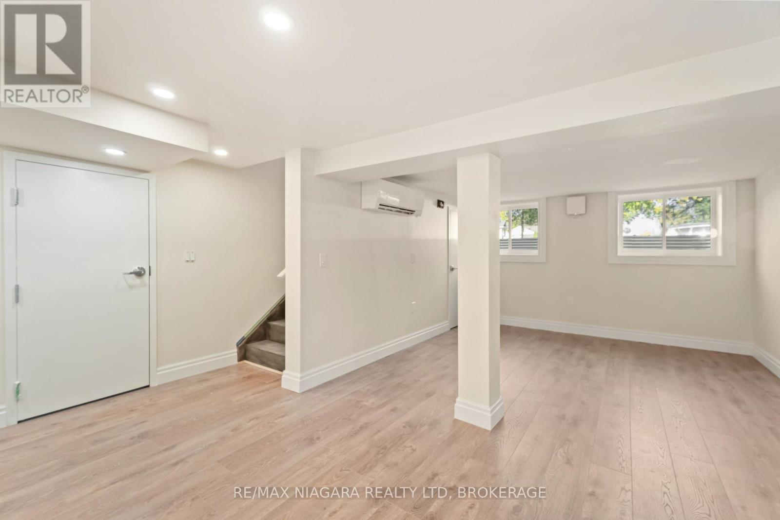 89 Bayview Drive, St. Catharines (Port Dalhousie), Ontario  L2N 4Z2 - Photo 6 - X12452631