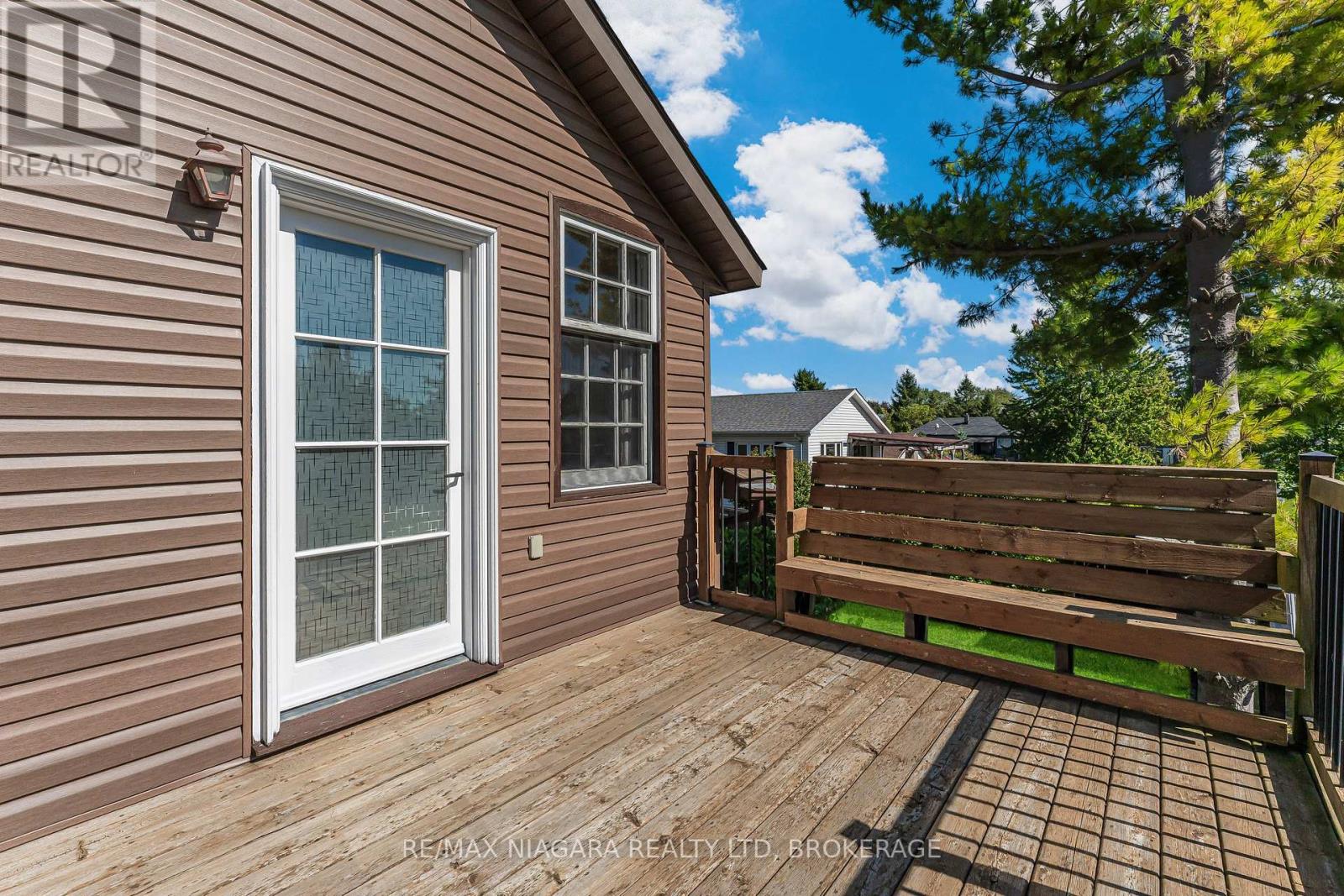 29 Marlatts Road, Thorold (Thorold Downtown), Ontario  L2V 1M9 - Photo 32 - X12452873