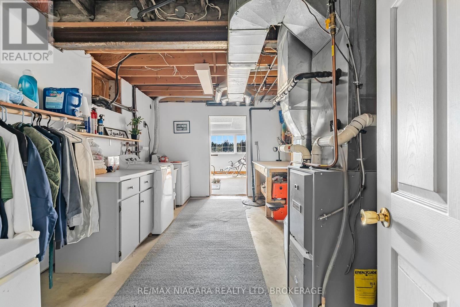 29 Marlatts Road, Thorold (Thorold Downtown), Ontario  L2V 1M9 - Photo 35 - X12452873