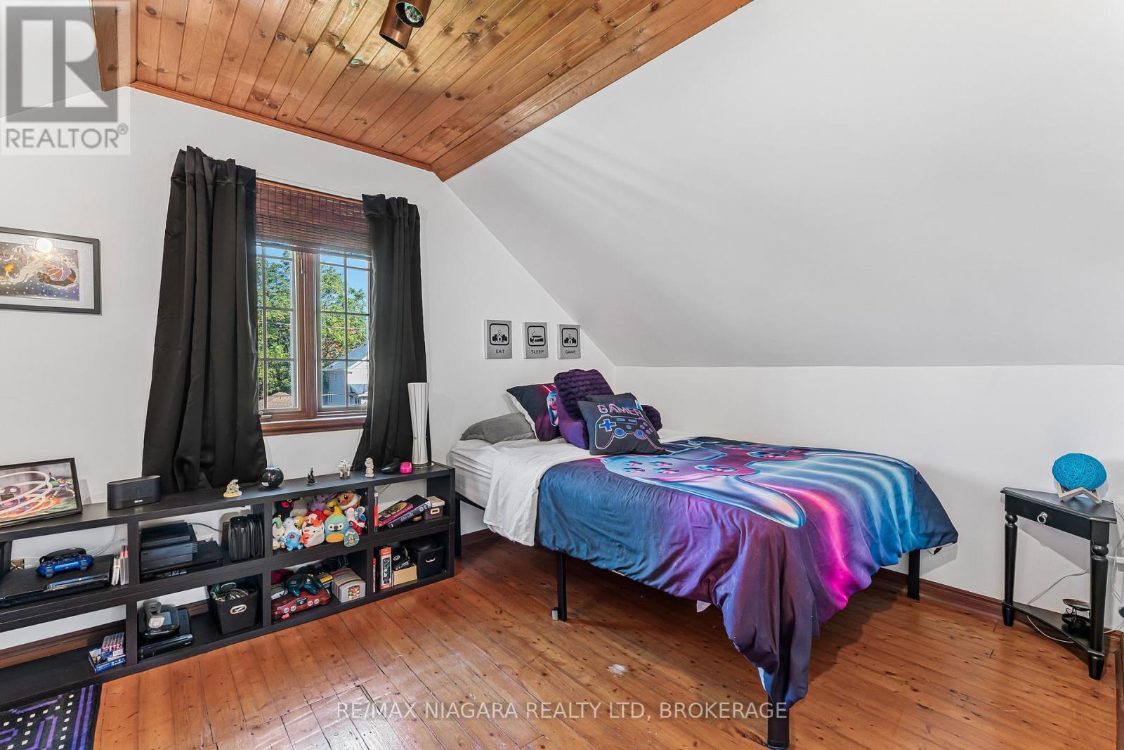 29 Marlatts Road, Thorold (Thorold Downtown), Ontario  L2V 1M9 - Photo 7 - X12452873