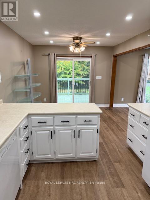 Upper Unit - 105 Fitch Street, Welland (Prince Charles), Ontario  L3C 4V3 - Photo 6 - X12452951