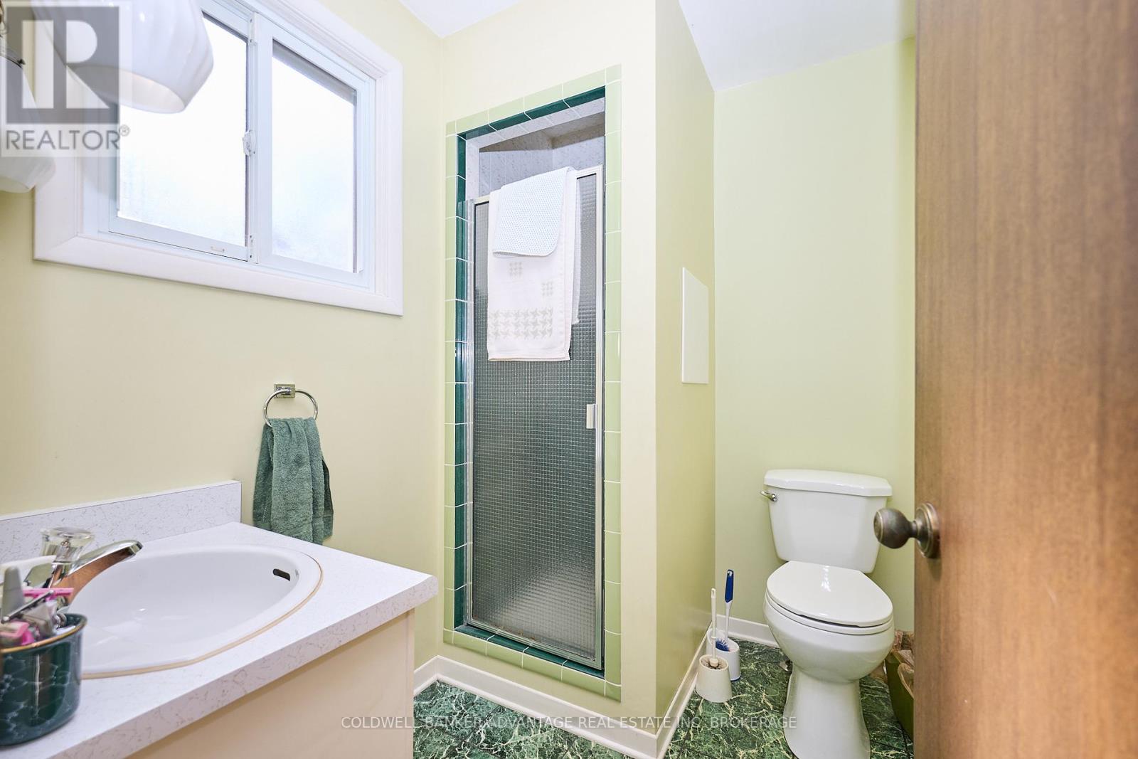 47 Sherwood Forrest Trail, Welland (N. Welland), Ontario  L3C 5X7 - Photo 13 - X12453119