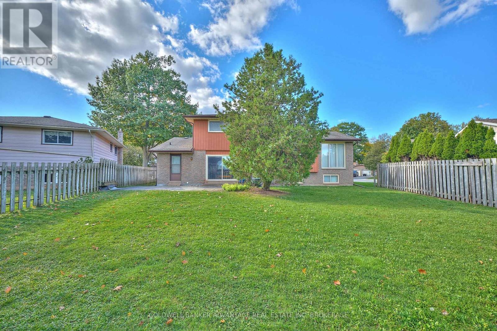 47 Sherwood Forrest Trail, Welland (N. Welland), Ontario  L3C 5X7 - Photo 35 - X12453119
