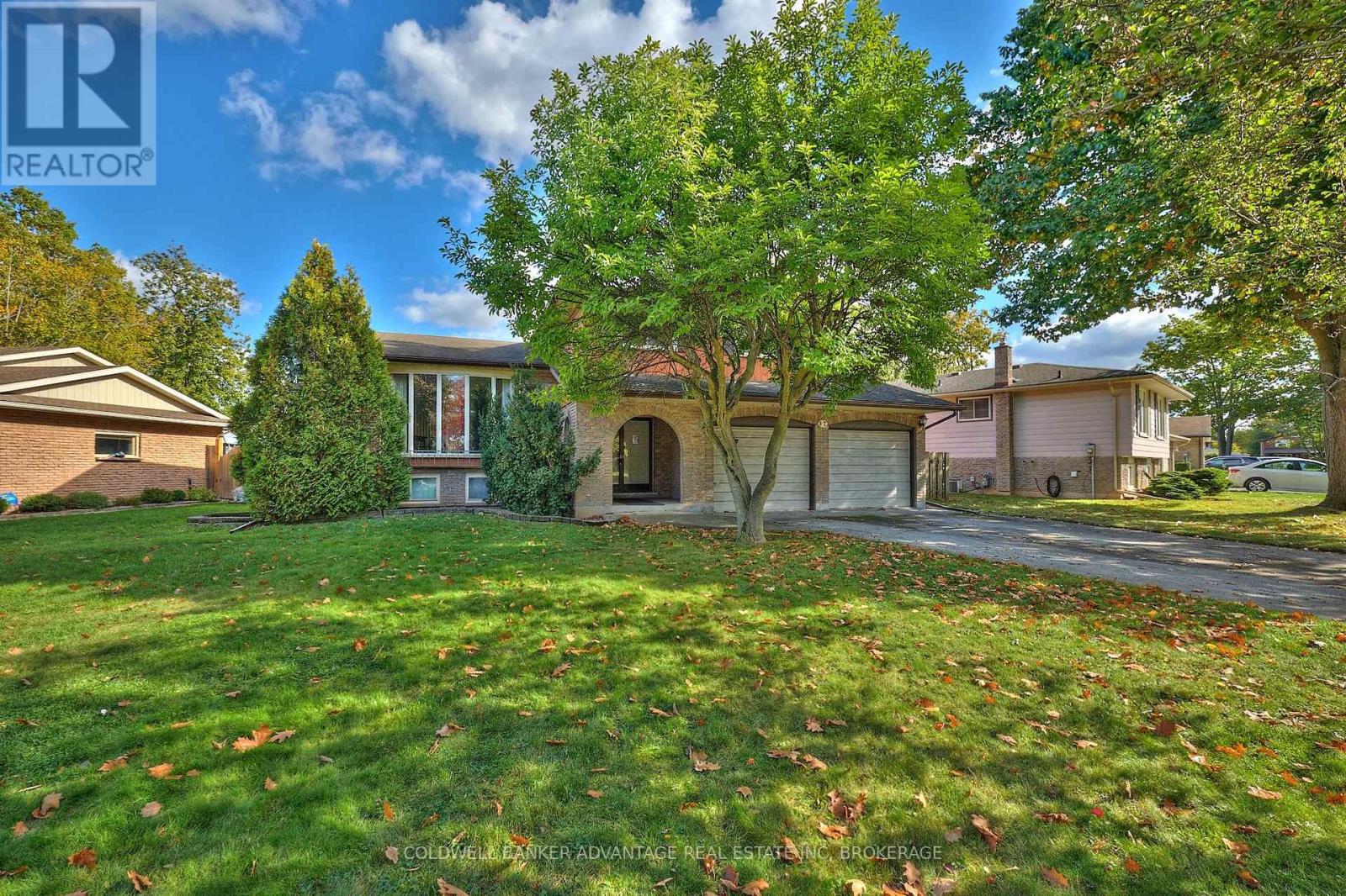 47 Sherwood Forrest Trail, Welland (N. Welland), Ontario  L3C 5X7 - Photo 38 - X12453119