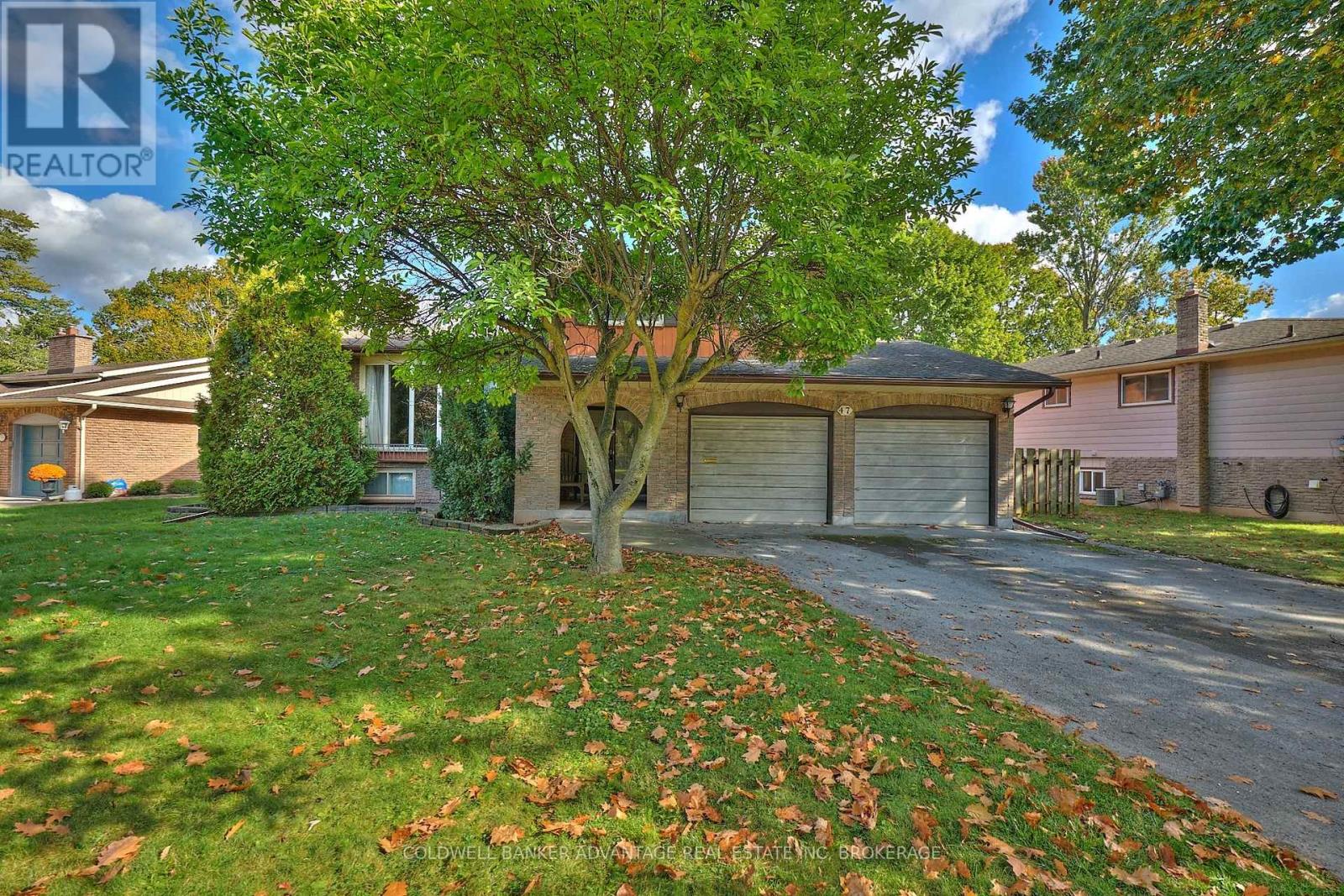 47 Sherwood Forrest Trail, Welland (N. Welland), Ontario  L3C 5X7 - Photo 39 - X12453119