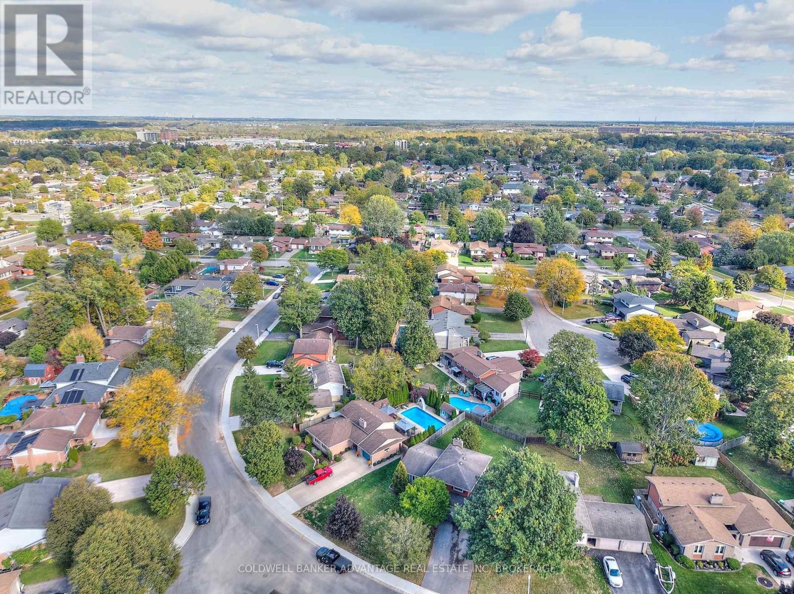 47 Sherwood Forrest Trail, Welland (N. Welland), Ontario  L3C 5X7 - Photo 46 - X12453119