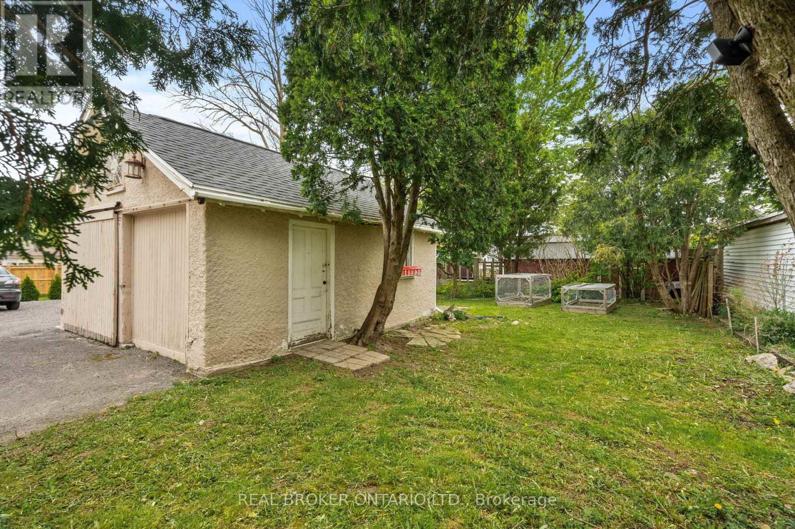 122 Dorothy Street, Welland (Welland Downtown), Ontario  L3B 3V9 - Photo 30 - X12453229