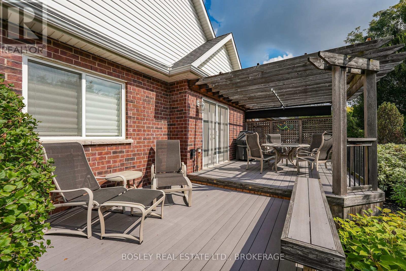 43 Loretta Drive, Niagara-On-The-Lake, Ontario  L0S 1T0 - Photo 13 - X12453542