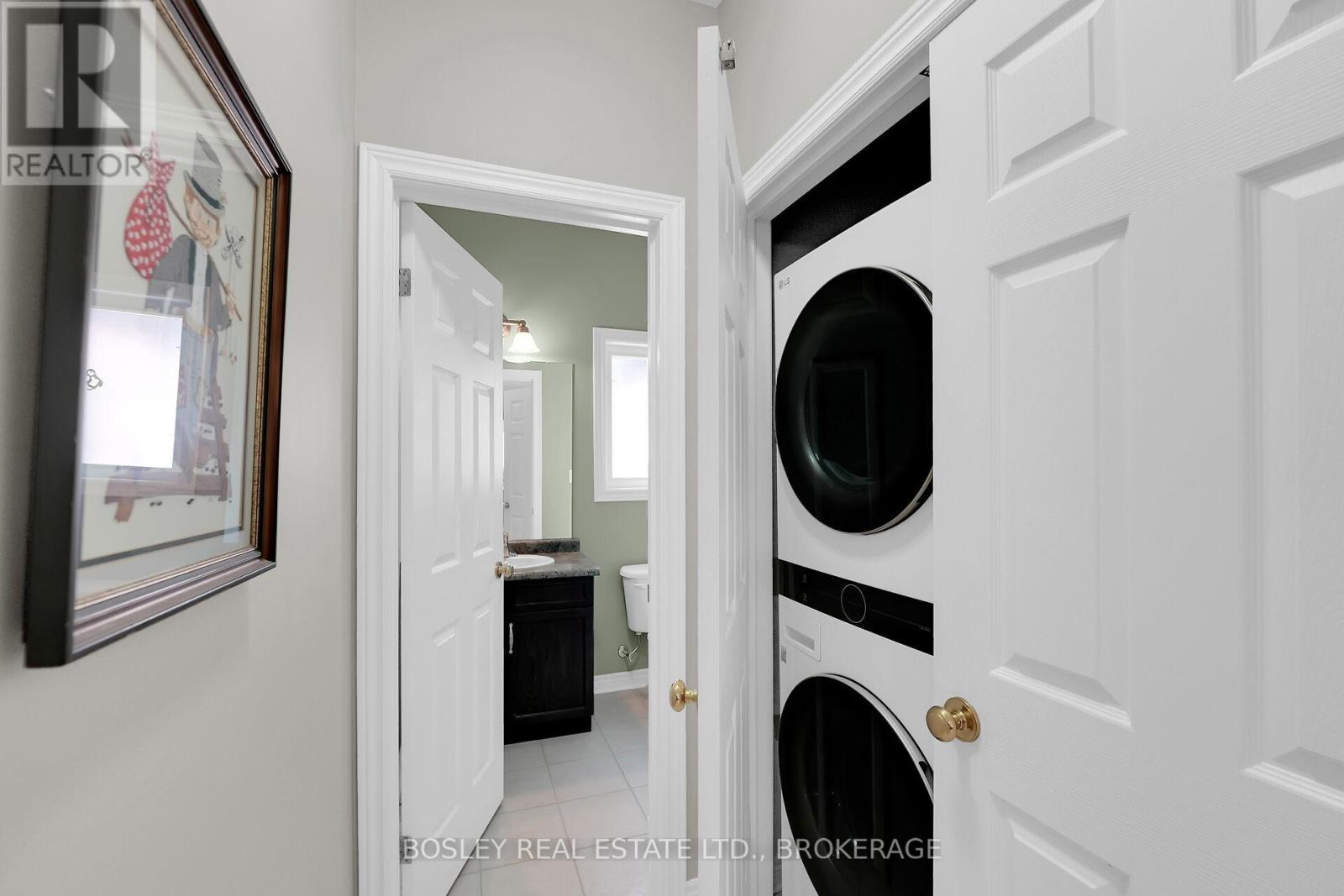 43 Loretta Drive, Niagara-On-The-Lake, Ontario  L0S 1T0 - Photo 21 - X12453542