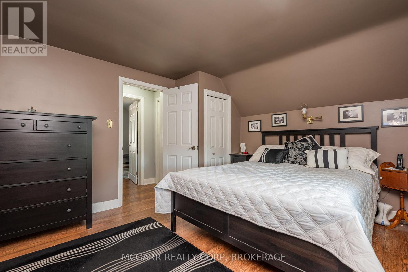 97 Else Street, St. Catharines (Vine/linwell), Ontario  L2N 2C4 - Photo 15 - X12454080