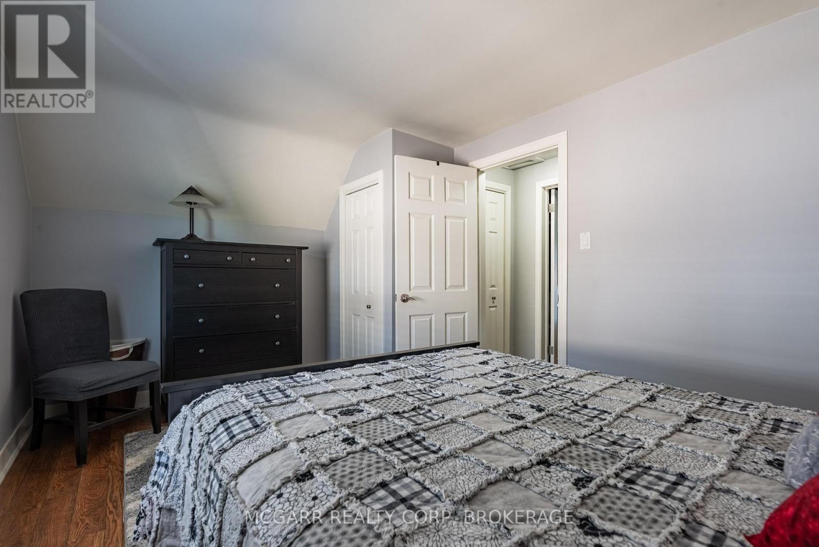 97 Else Street, St. Catharines (Vine/linwell), Ontario  L2N 2C4 - Photo 18 - X12454080