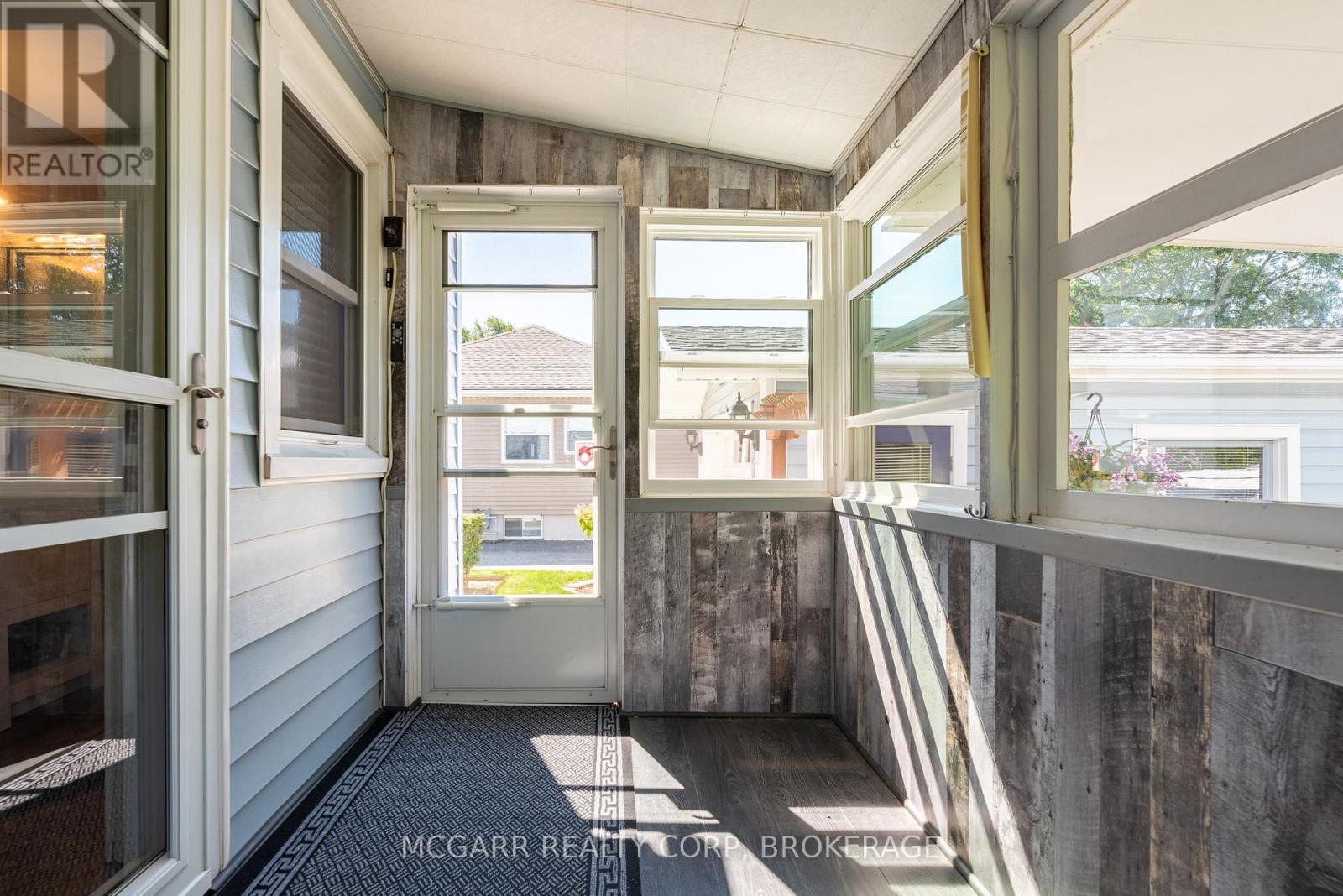 97 Else Street, St. Catharines (Vine/linwell), Ontario  L2N 2C4 - Photo 24 - X12454080