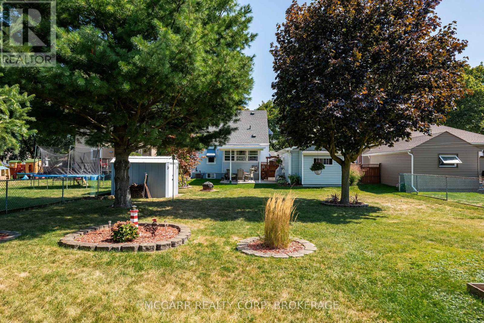97 Else Street, St. Catharines (Vine/linwell), Ontario  L2N 2C4 - Photo 35 - X12454080