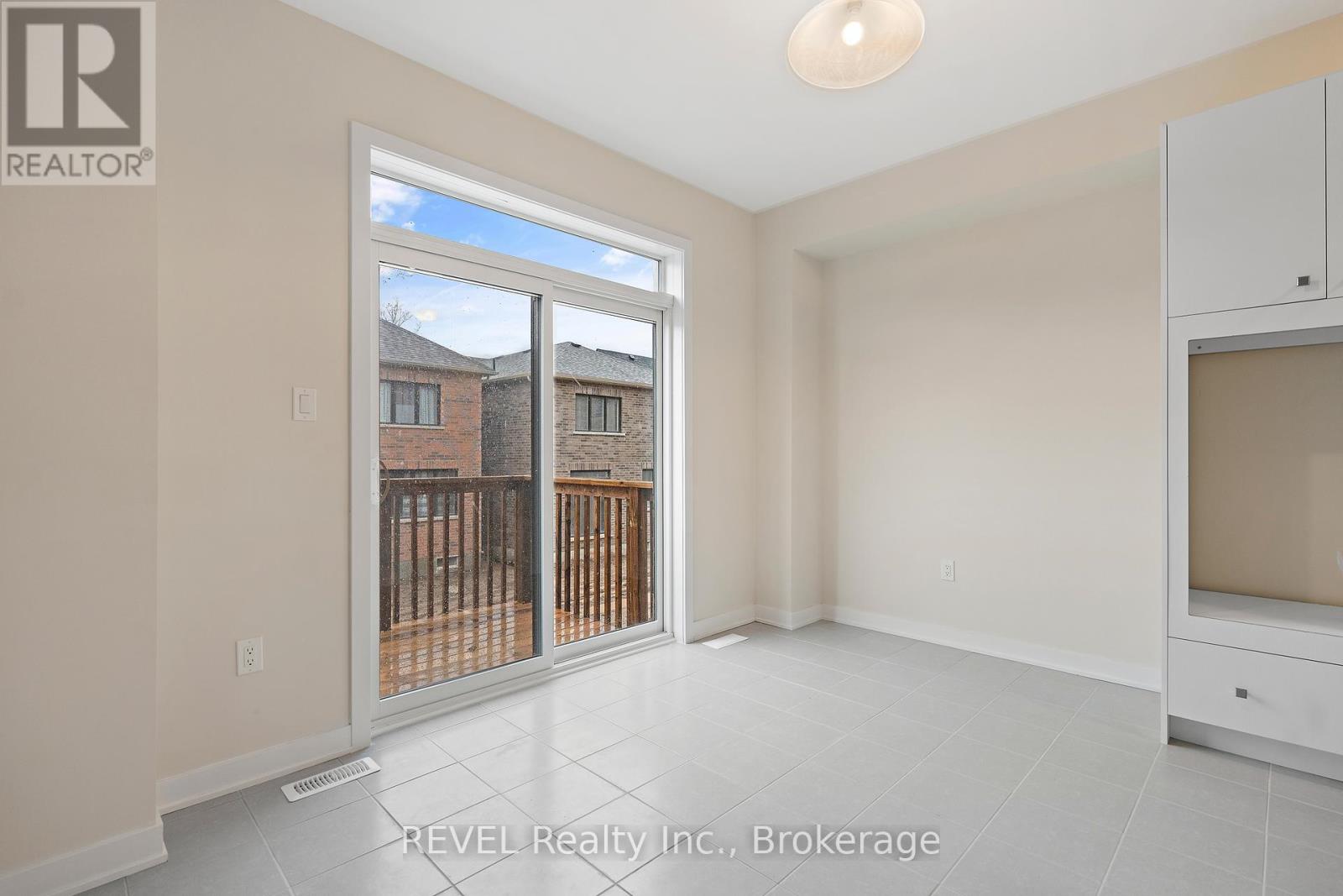 145 Stern Drive, Welland (Dain City), Ontario  L3B 0M3 - Photo 11 - X12455682