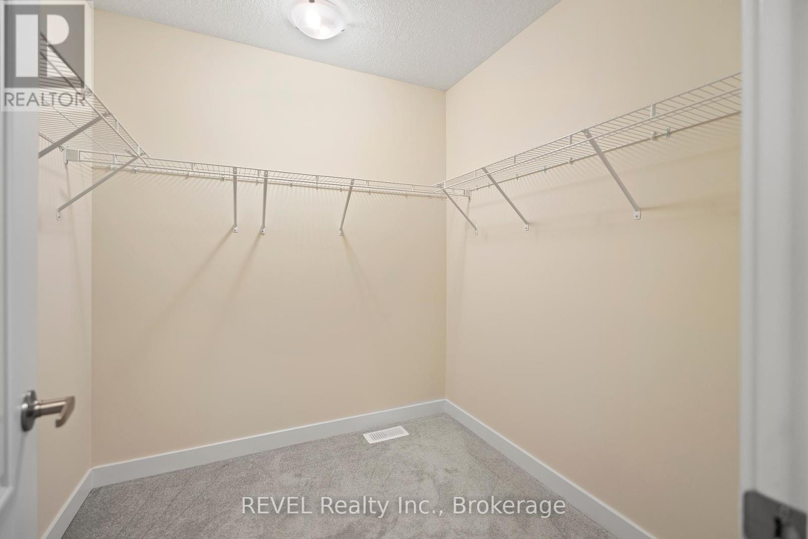 145 Stern Drive, Welland (Dain City), Ontario  L3B 0M3 - Photo 17 - X12455682
