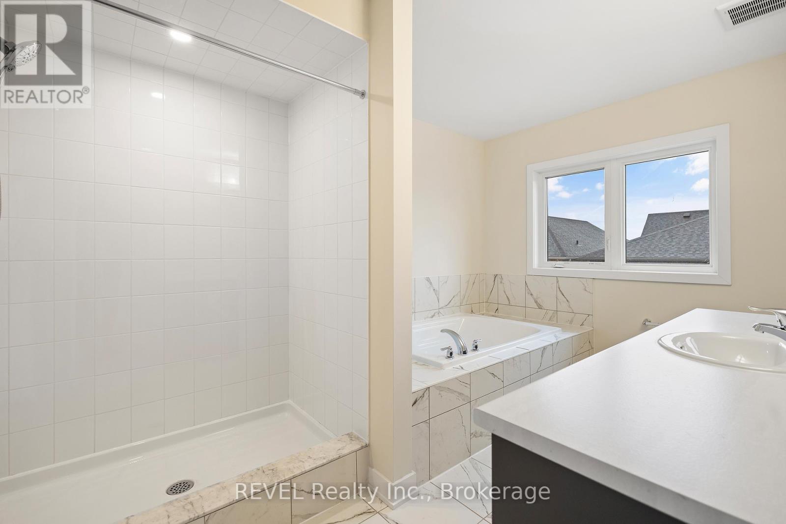 145 Stern Drive, Welland (Dain City), Ontario  L3B 0M3 - Photo 21 - X12455682