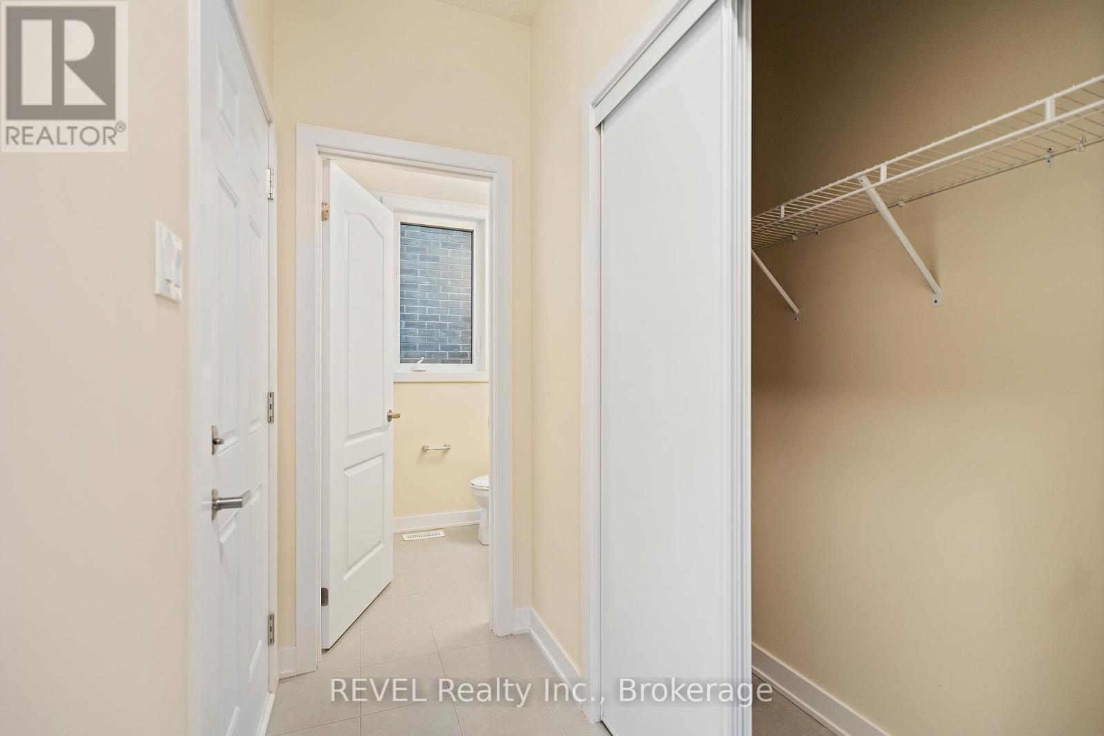 145 Stern Drive, Welland (Dain City), Ontario  L3B 0M3 - Photo 5 - X12455682