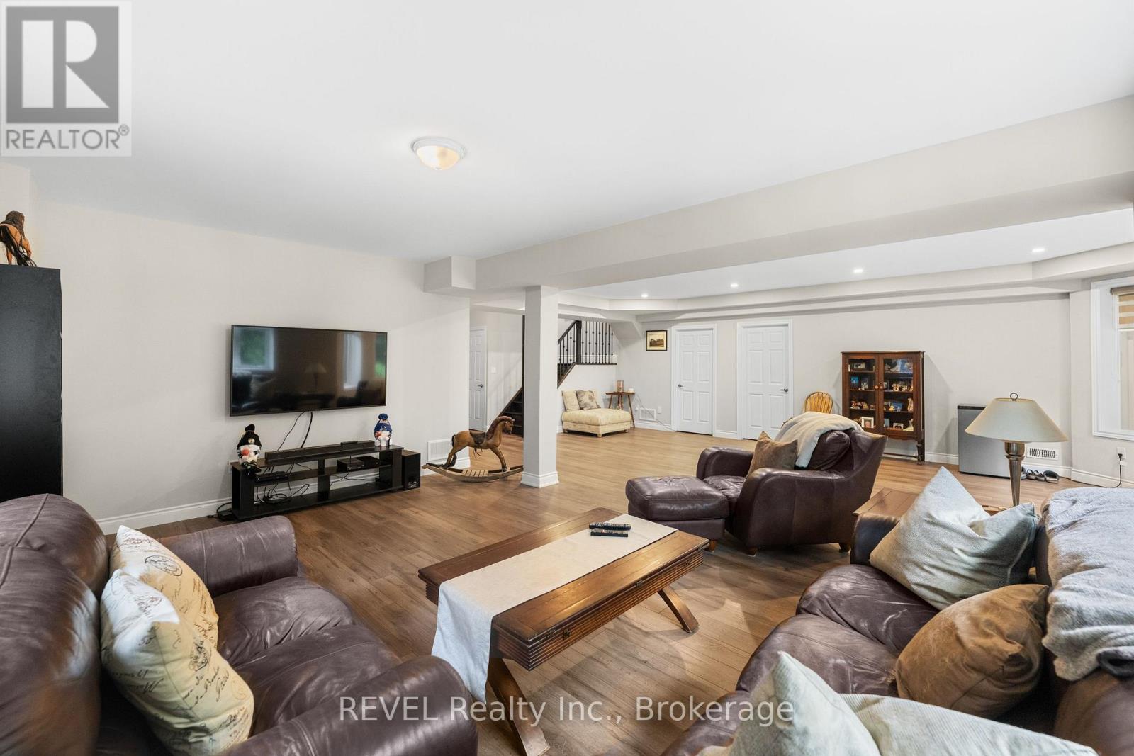 46 Philmori Boulevard, Pelham (Fonthill), Ontario  L0S 1E5 - Photo 37 - X12455754