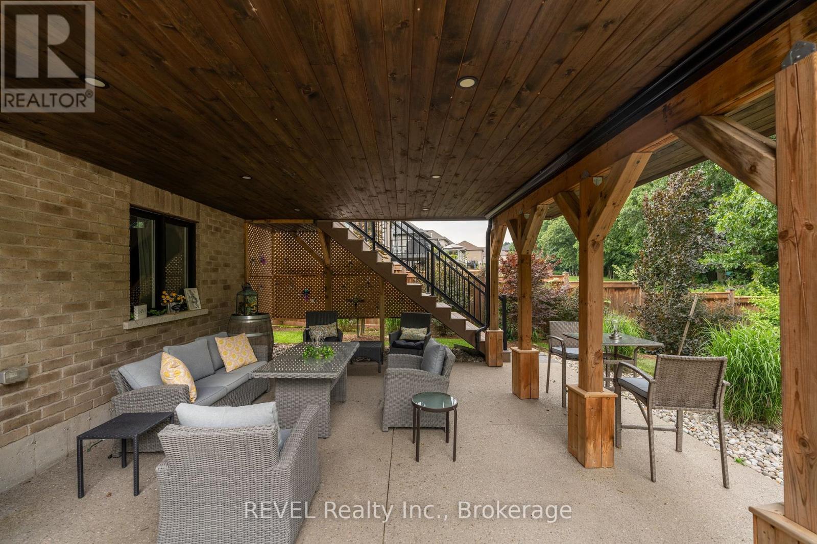 46 Philmori Boulevard, Pelham (Fonthill), Ontario  L0S 1E5 - Photo 48 - X12455754