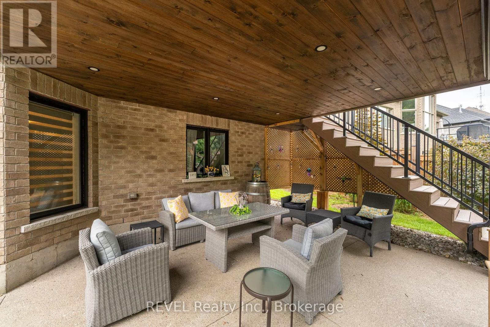 46 Philmori Boulevard, Pelham (Fonthill), Ontario  L0S 1E5 - Photo 49 - X12455754