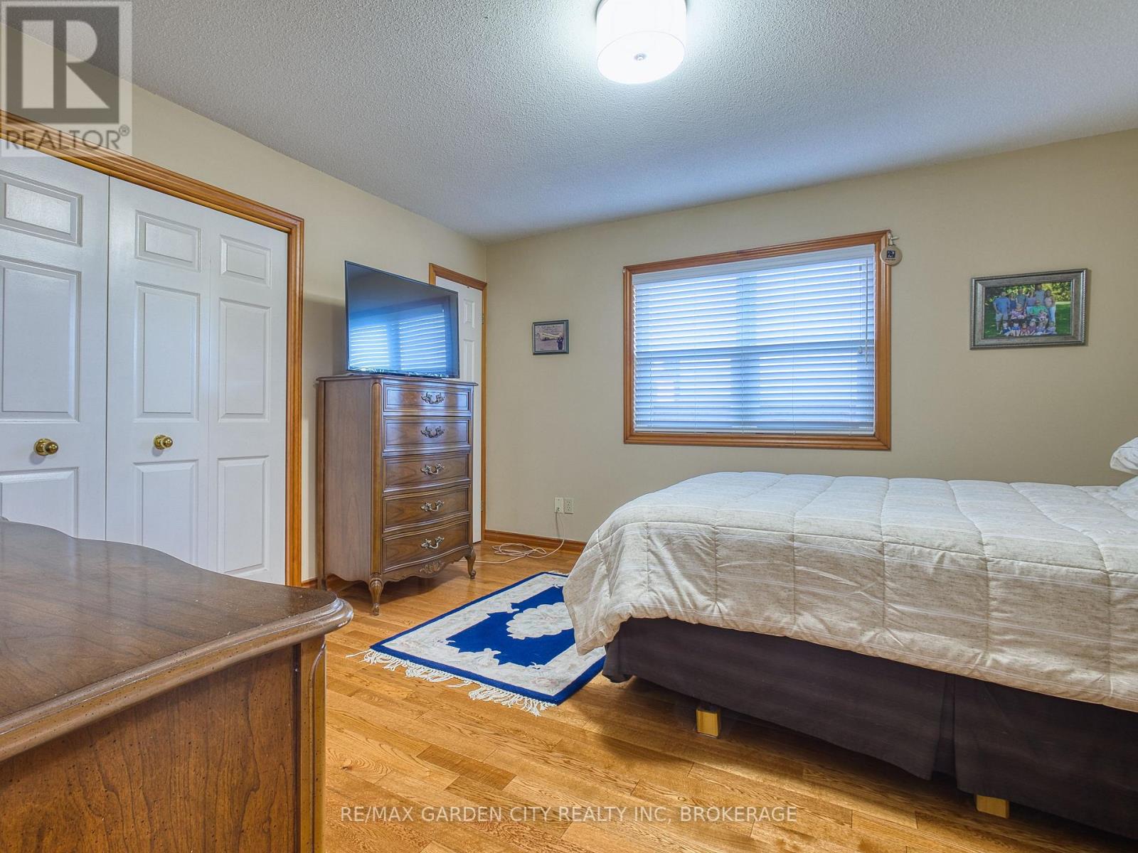 2 Harvest Oak Drive, St. Catharines (Grapeview), Ontario  L2S 3H4 - Photo 25 - X12455816