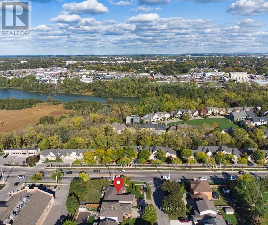 2 Harvest Oak Drive, St. Catharines (Grapeview), Ontario  L2S 3H4 - Photo 38 - X12455816