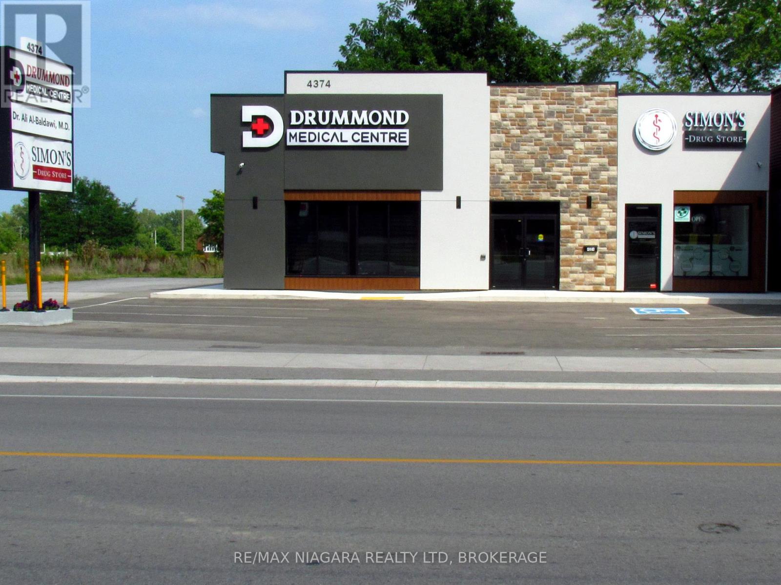 4374 Drummond Road, Niagara Falls (Cherrywood), Ontario  L2E 6S3 - Photo 15 - X12456015