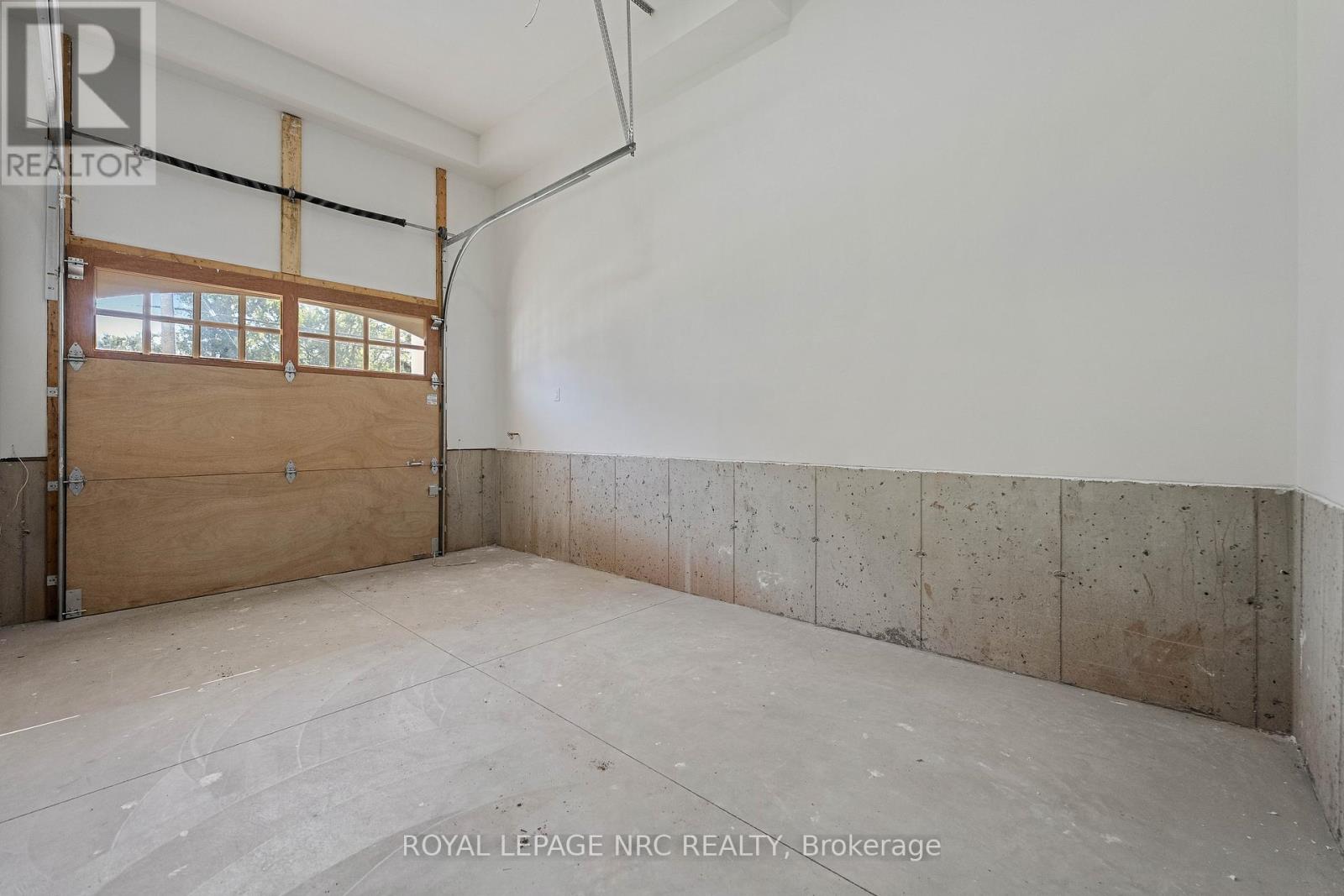 4062 Glenspring Road, Fort Erie (Crystal Beach), Ontario  L0S 1B0 - Photo 41 - X12456133
