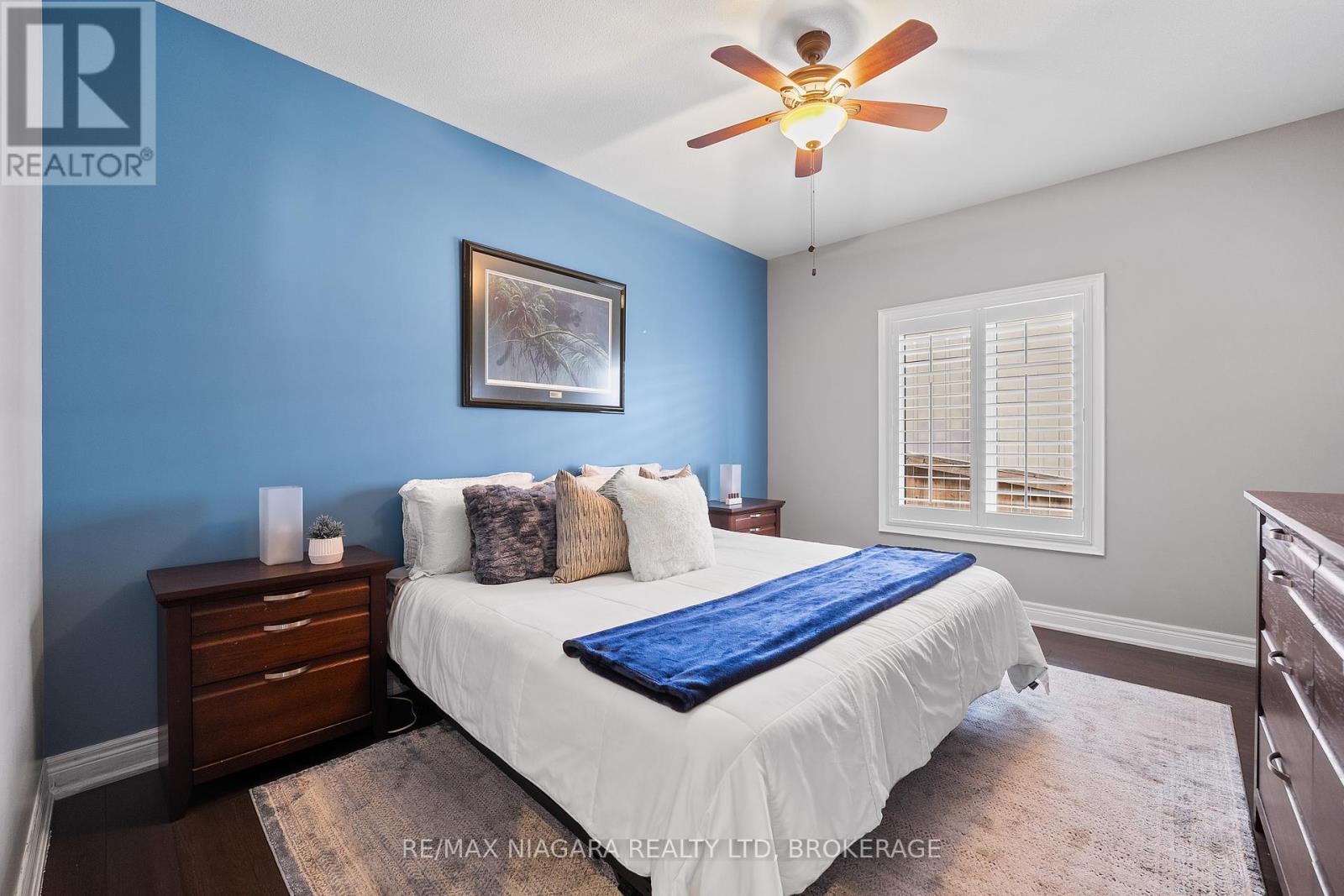 86 Parkside Drive, St. Catharines (Port Weller), Ontario  L2M 1M4 - Photo 15 - X12456830