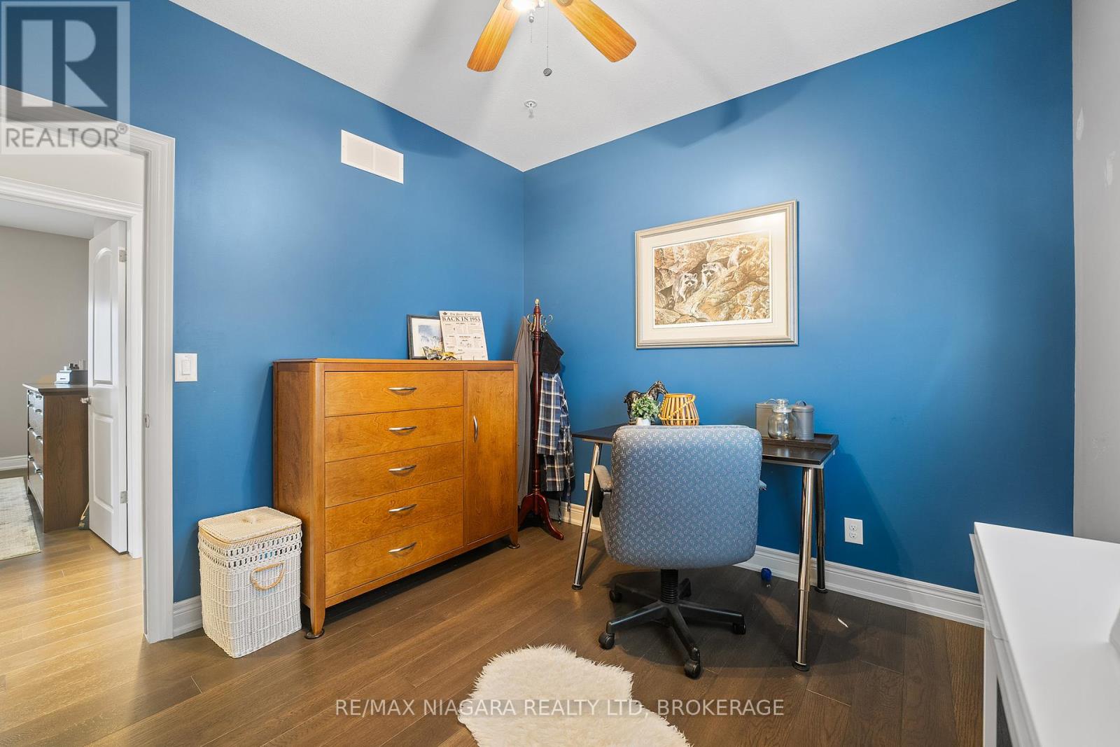 86 Parkside Drive, St. Catharines (Port Weller), Ontario  L2M 1M4 - Photo 19 - X12456830