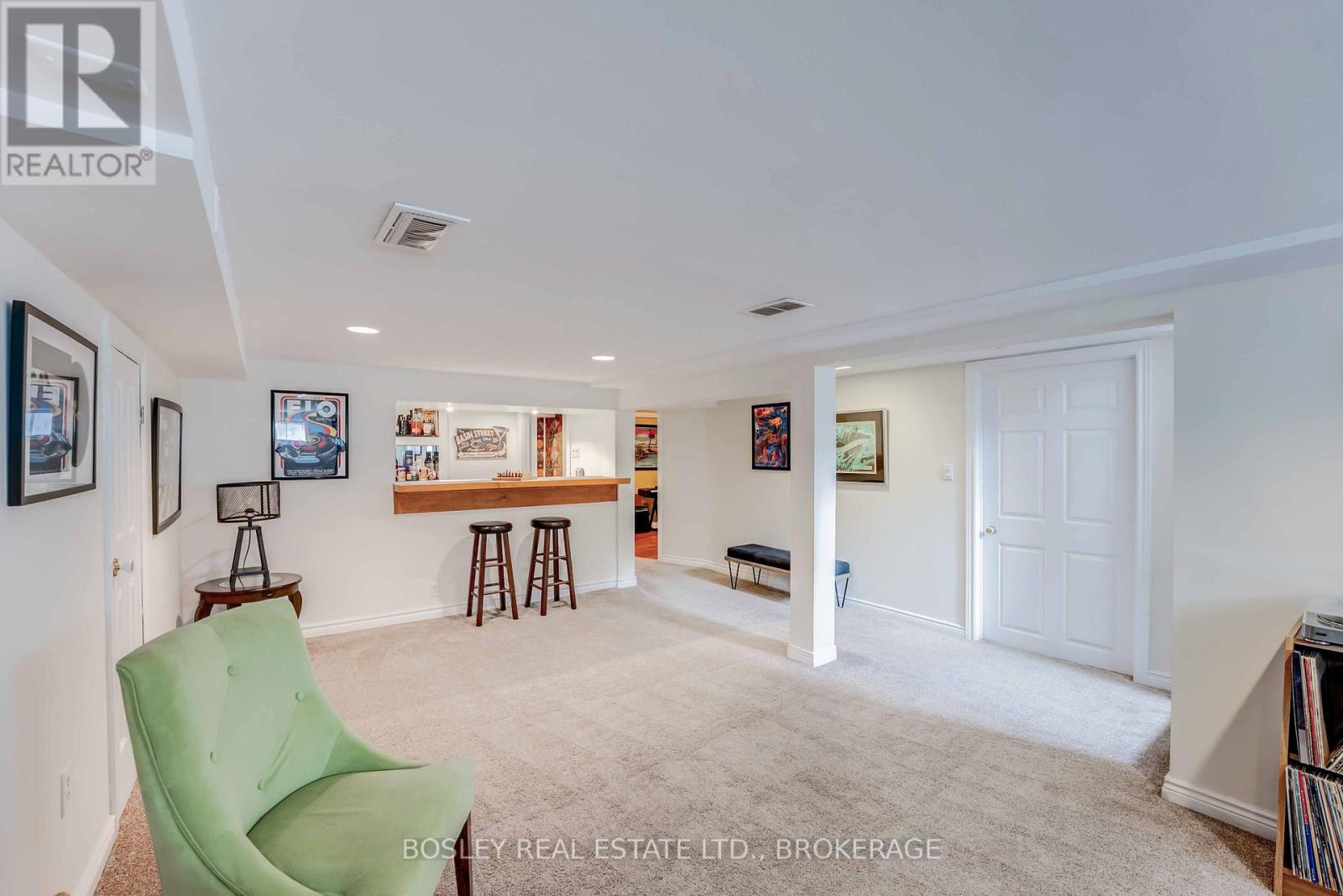 6373 Corwin Crescent, Niagara Falls (Dorchester), Ontario  L2G 2L9 - Photo 24 - X12456834