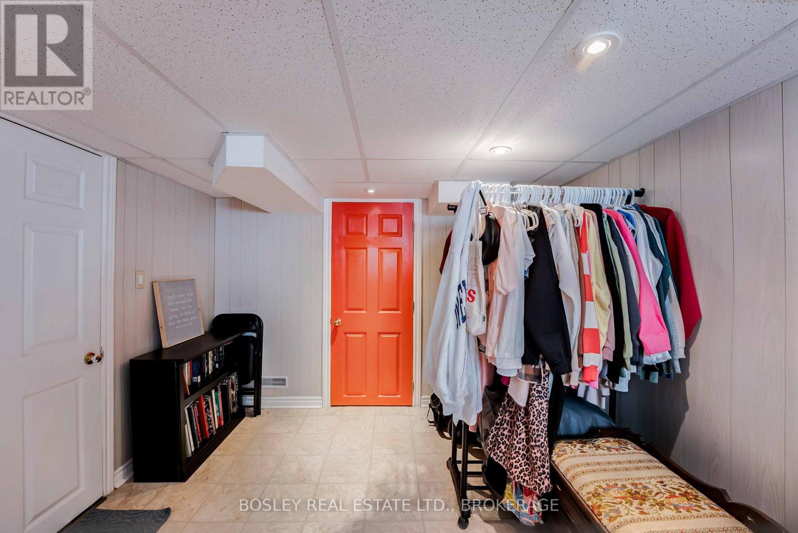 6373 Corwin Crescent, Niagara Falls (Dorchester), Ontario  L2G 2L9 - Photo 31 - X12456834