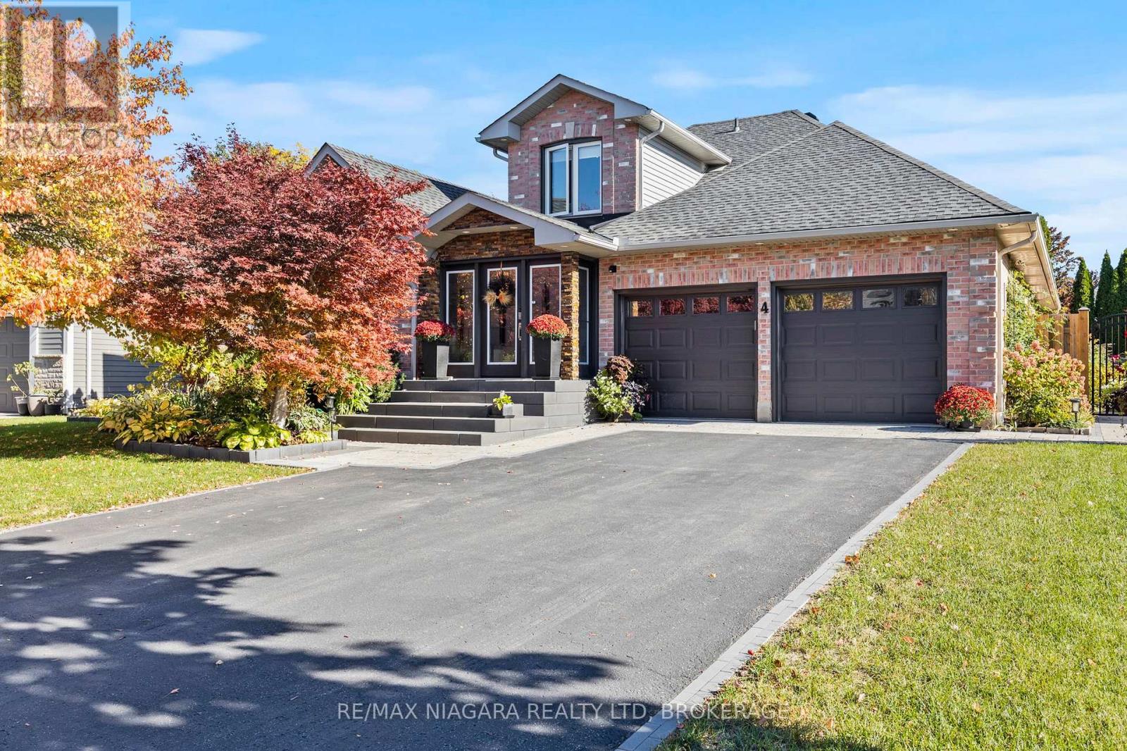 4 Karsam Court, Niagara-On-The-Lake (Town), Ontario  L0S 1J0 - Photo 48 - X12456908