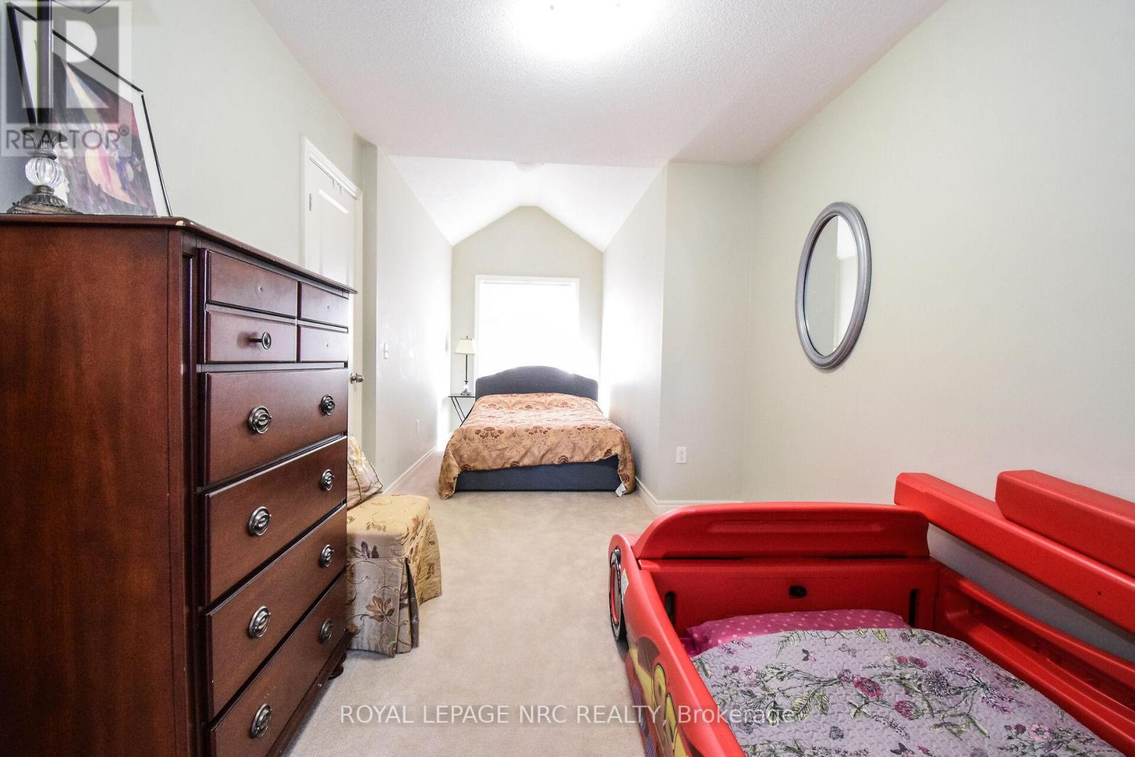 4343 Chemonda Street, Niagara Falls (Lyons Creek), Ontario  L2G 0E0 - Photo 27 - X12457102