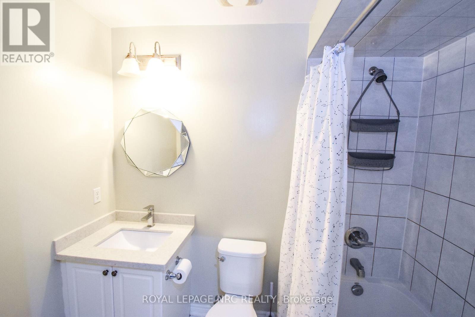 4343 Chemonda Street, Niagara Falls (Lyons Creek), Ontario  L2G 0E0 - Photo 30 - X12457102