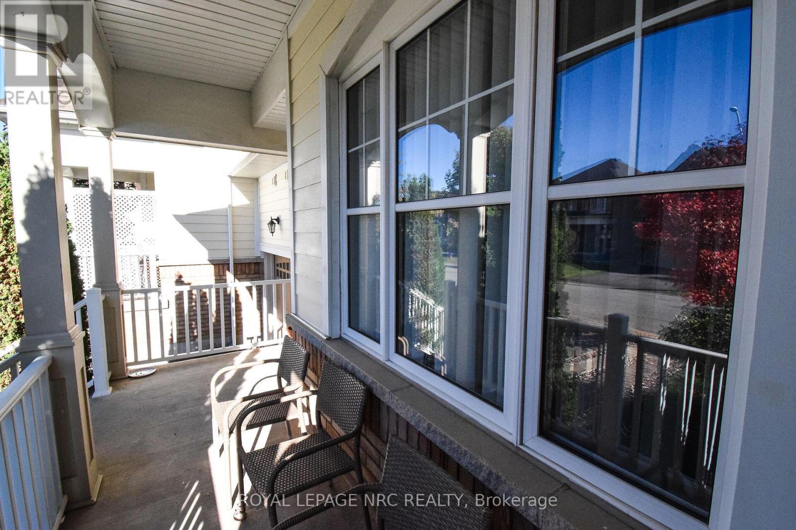 4343 Chemonda Street, Niagara Falls (Lyons Creek), Ontario  L2G 0E0 - Photo 4 - X12457102