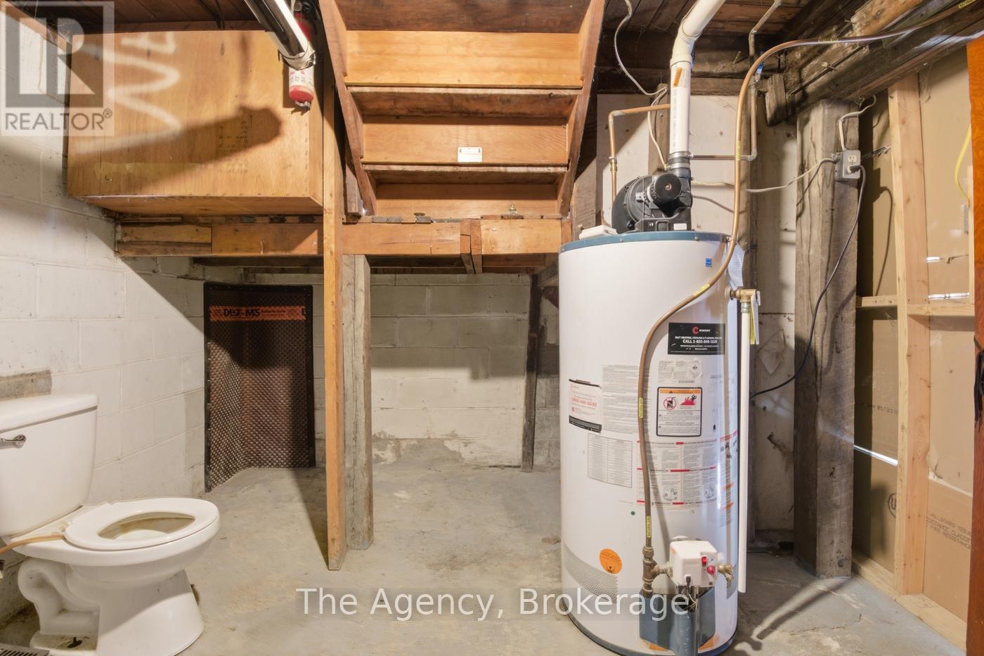 118 Morton Street, Thorold, Ontario  L2V 1C5 - Photo 21 - X12457266