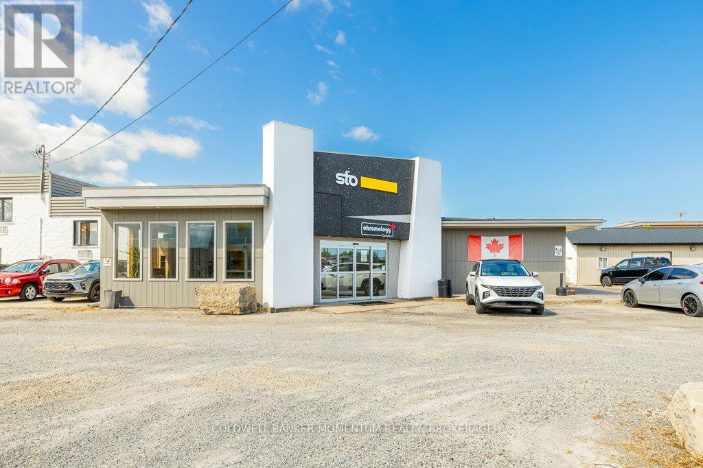 95 Ormond Street S, Thorold (Thorold Downtown), Ontario  L2V 3G2 - Photo 3 - X12457771