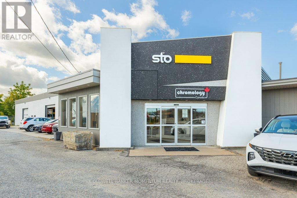 95 Ormond Street S, Thorold (Thorold Downtown), Ontario  L2V 3G2 - Photo 4 - X12457771