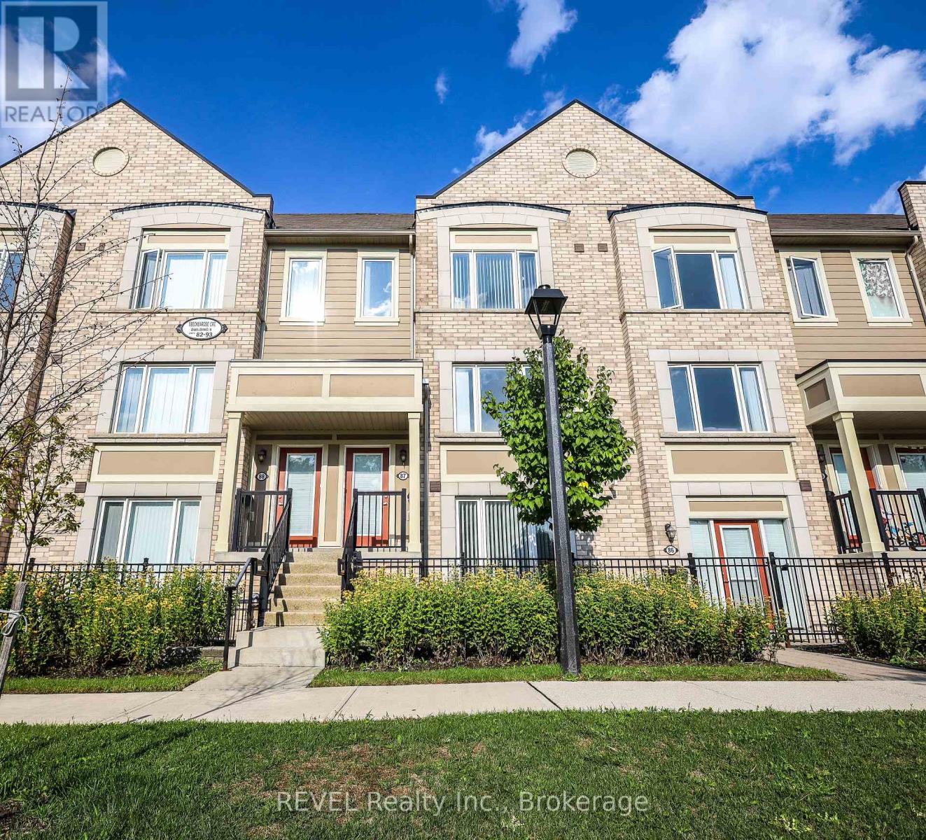 87 - 1 BECKENROSE COURT, Brampton, Ontario