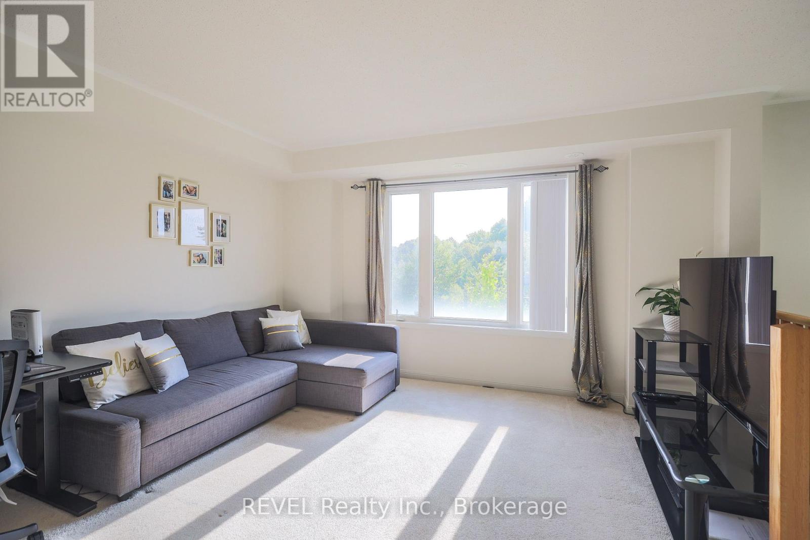 87 - 1 Beckenrose Court, Brampton, Ontario  L6Y 6G2 - Photo 2 - W12460576