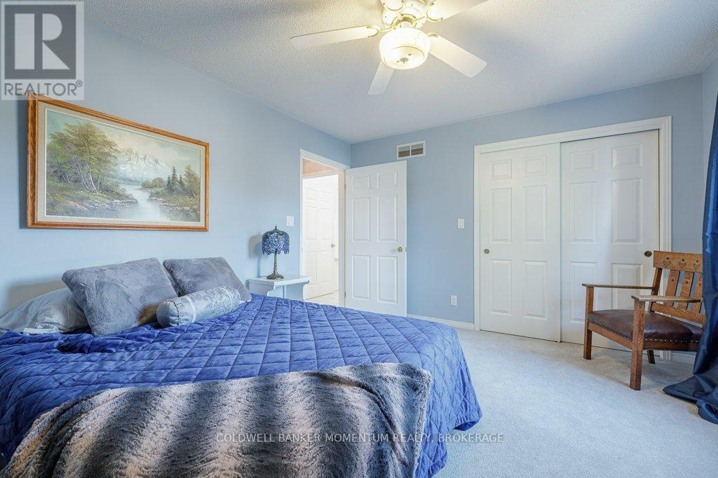 43 Silvercrest Court, Thorold, Ontario  L2V 5B4 - Photo 20 - X12461140